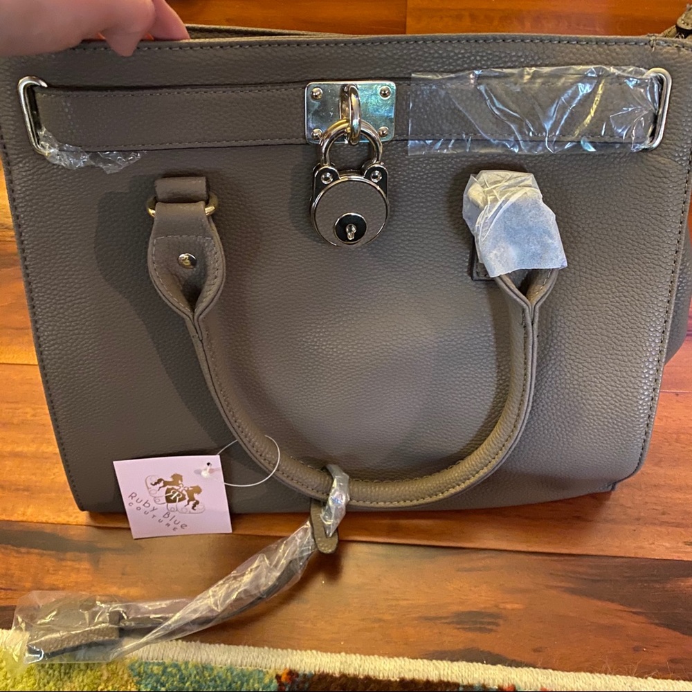 NWT Ruby Blue Couture Tote “The Tanya” - Stone
